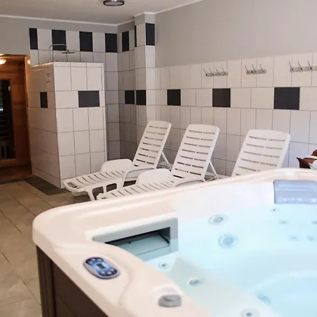 Bakterhaz Vendeghaz * Nagyvisnyó