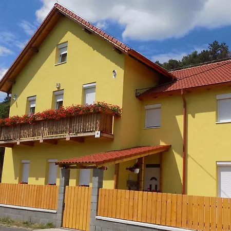 Maison d'hôtes Bakterház